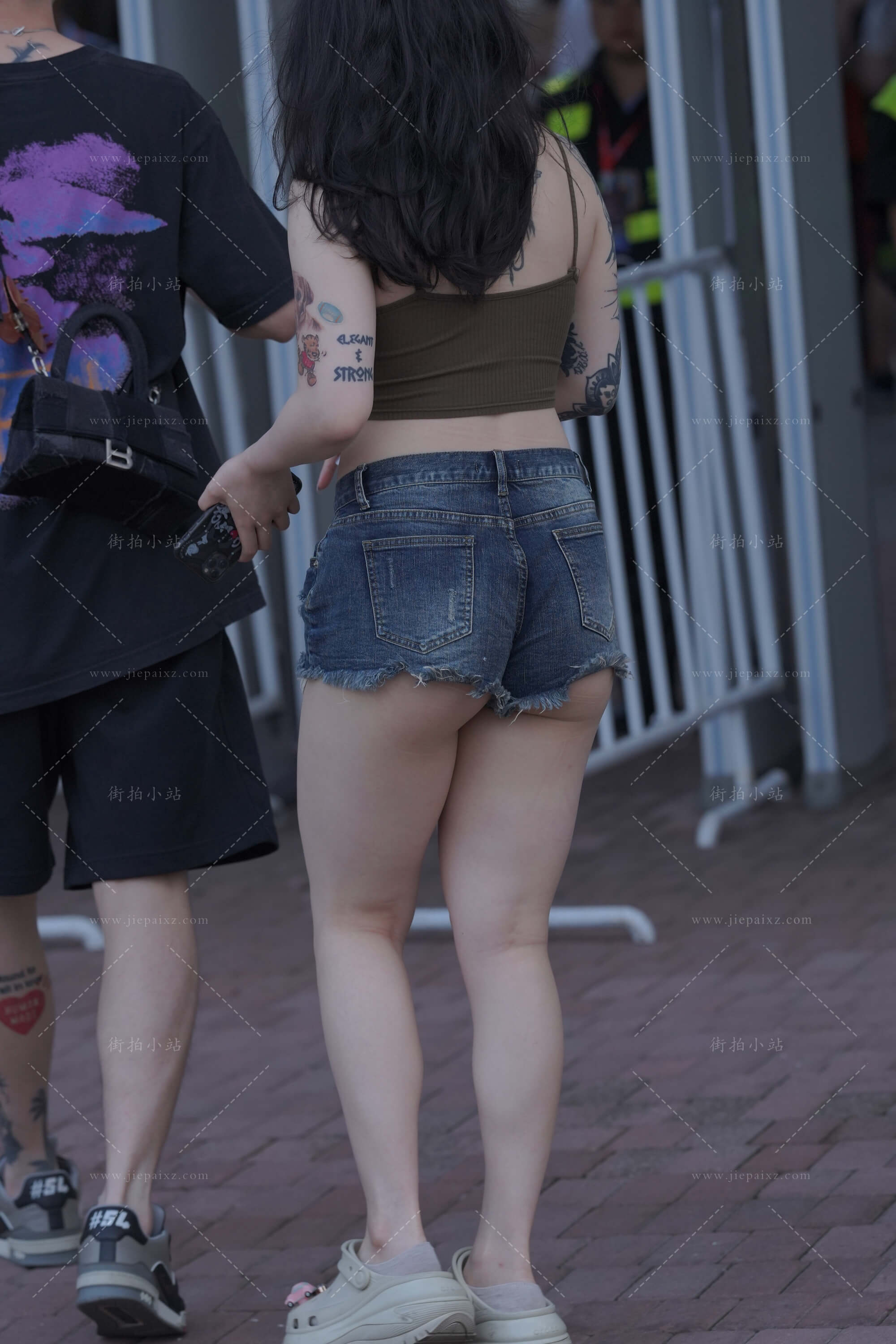 1.JPG
