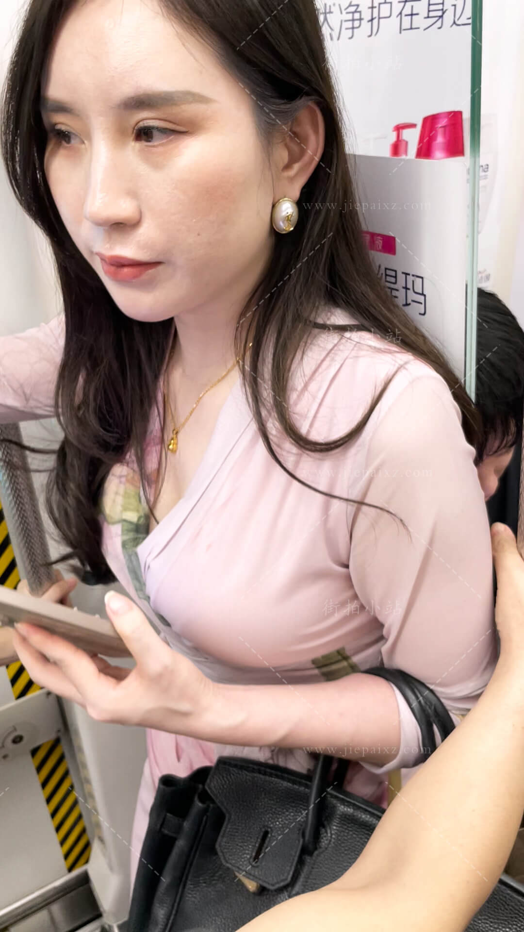 D6.jpg