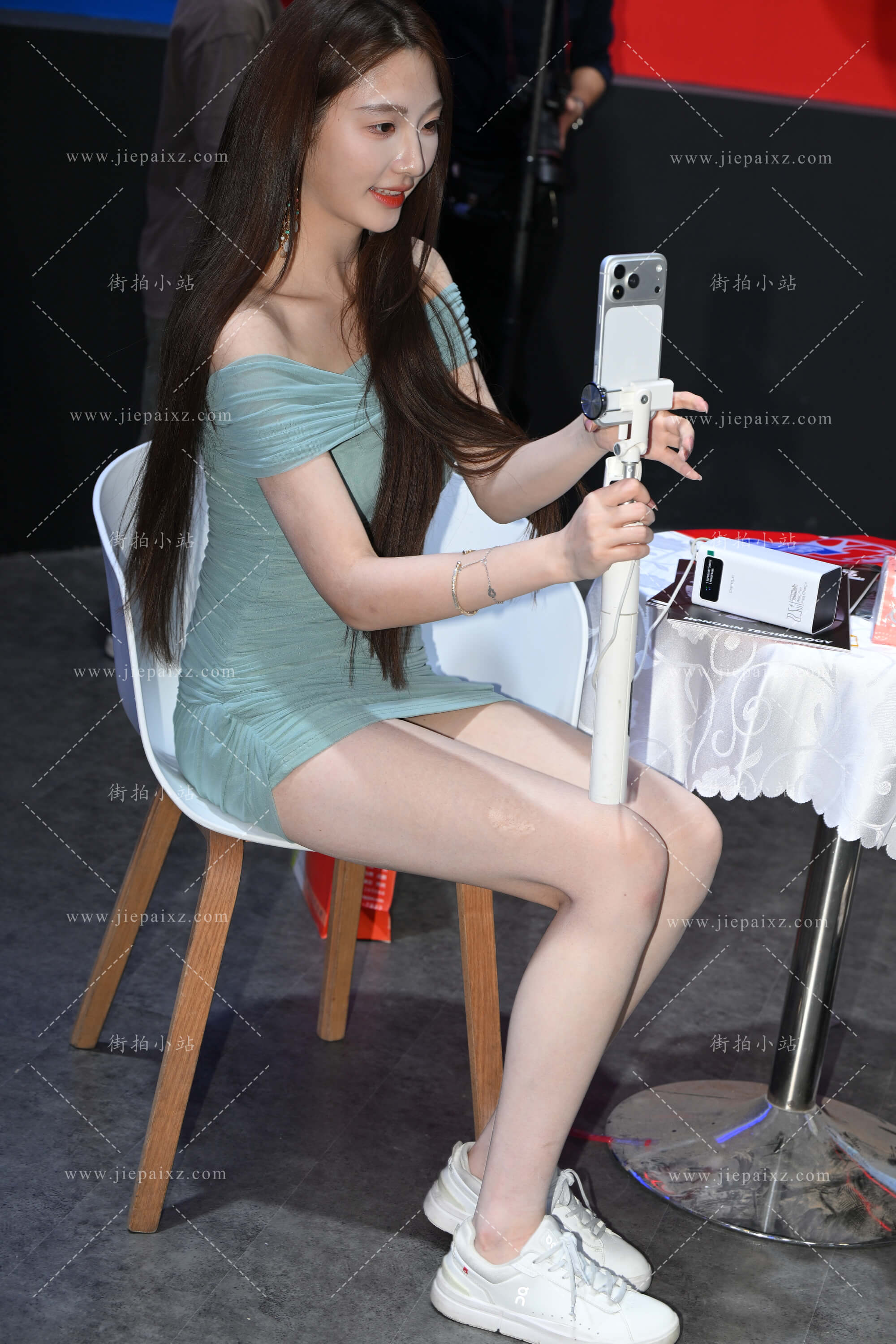 2.JPG